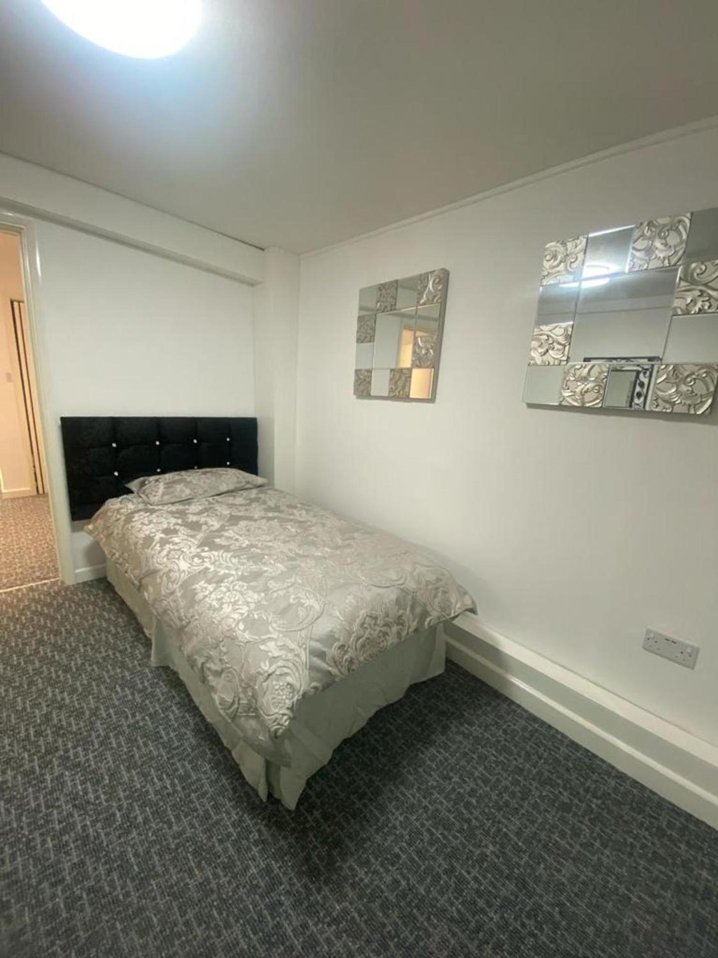 Beautiful 3-Bed Apartment In Merthyr Tydfil Exteriér fotografie